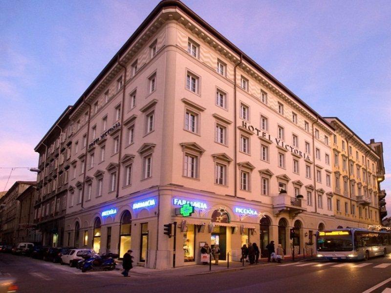 Victoria Hotel Letterario Trieste Luaran gambar