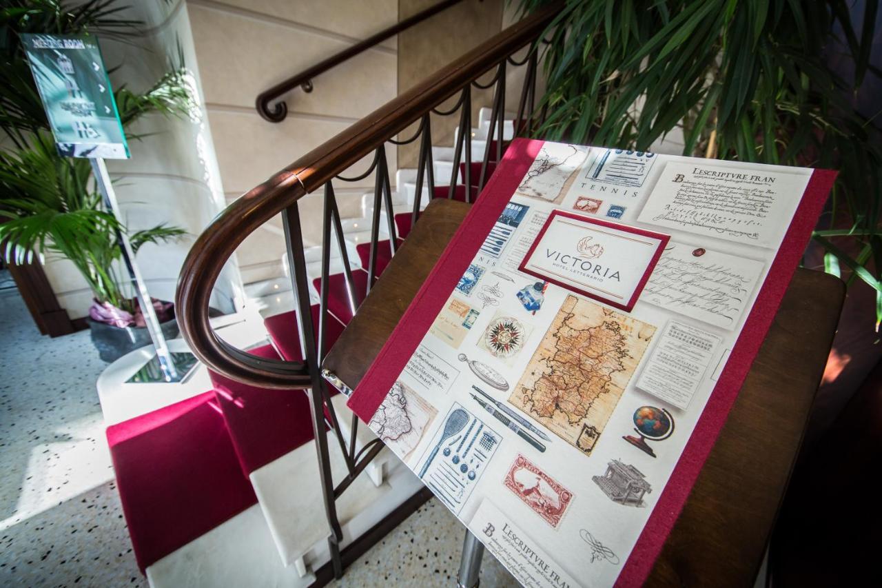Victoria Hotel Letterario Trieste Luaran gambar