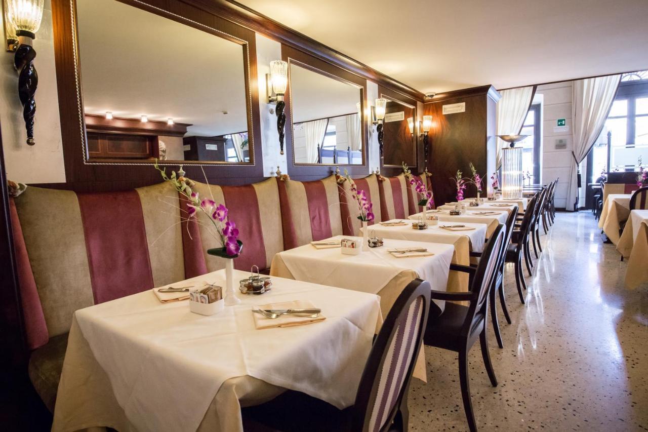 Victoria Hotel Letterario Trieste Luaran gambar